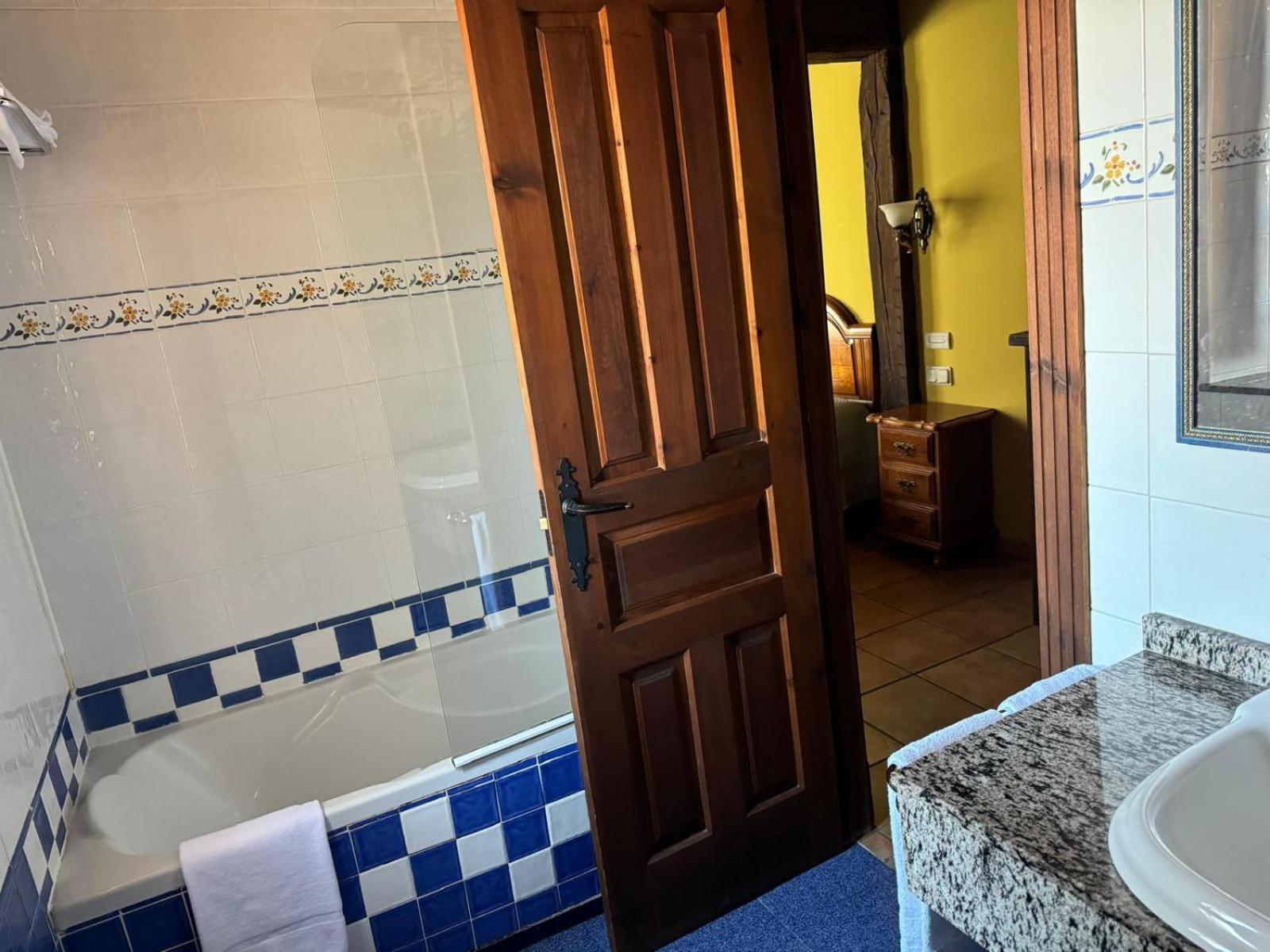 La Venta De Quijas Bed & Breakfast Exterior photo
