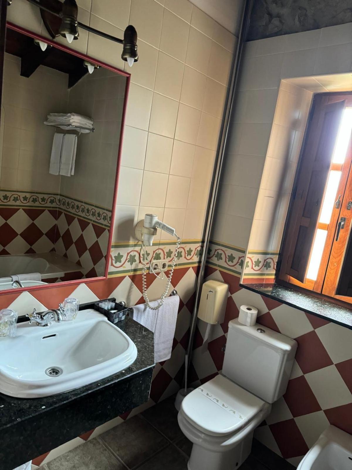 La Venta De Quijas Bed & Breakfast Exterior photo