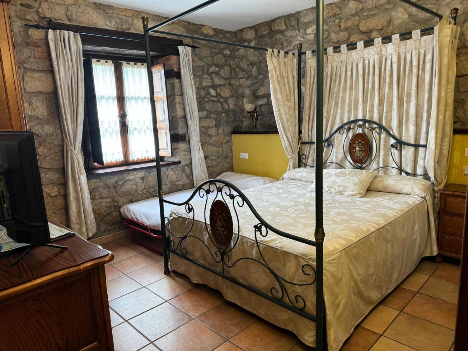 La Venta De Quijas Bed & Breakfast Exterior photo